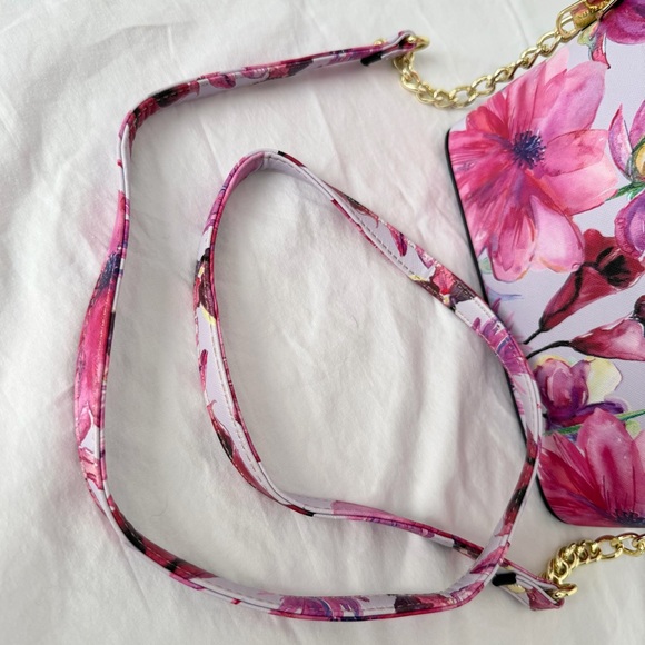 Steve Madden Purple Floral Tropical Print Dome Crossbody Purse - Picture 16 of 16